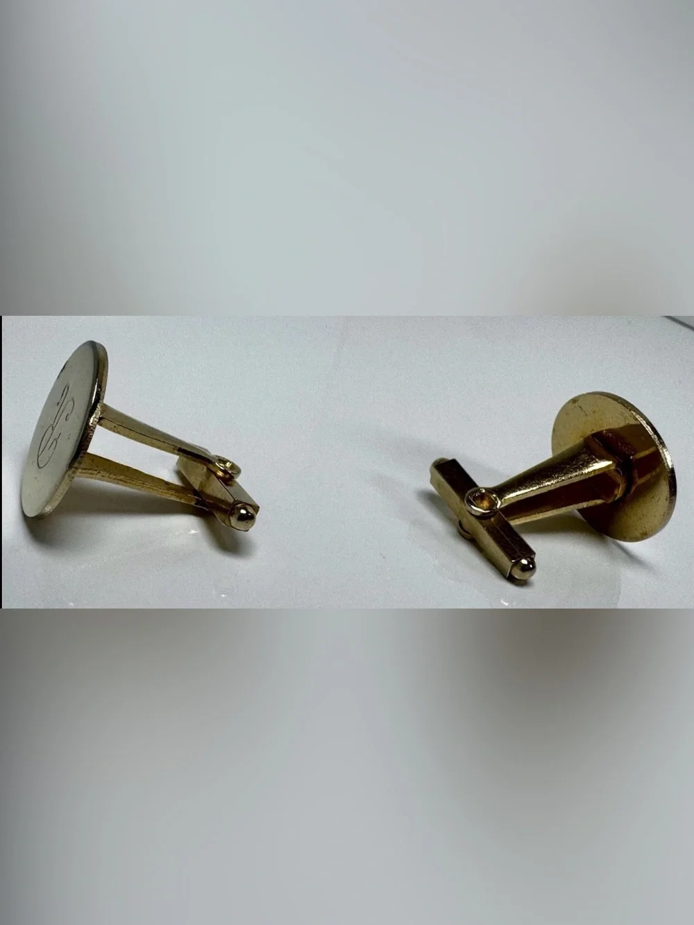 Gold Tone Engraved 'R' Round Men's Cufflinks Bullet Back Custom #1542